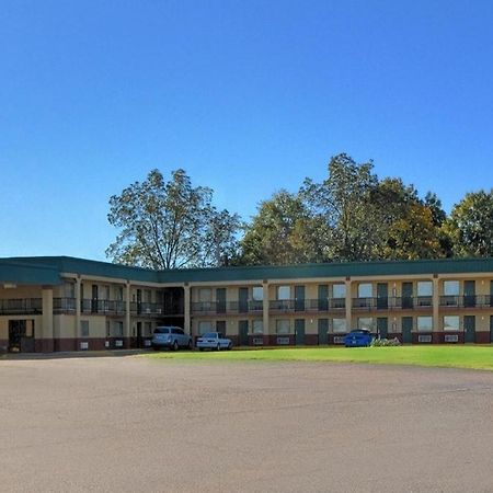 Rodeway Inn Indianola ภายนอก รูปภาพ