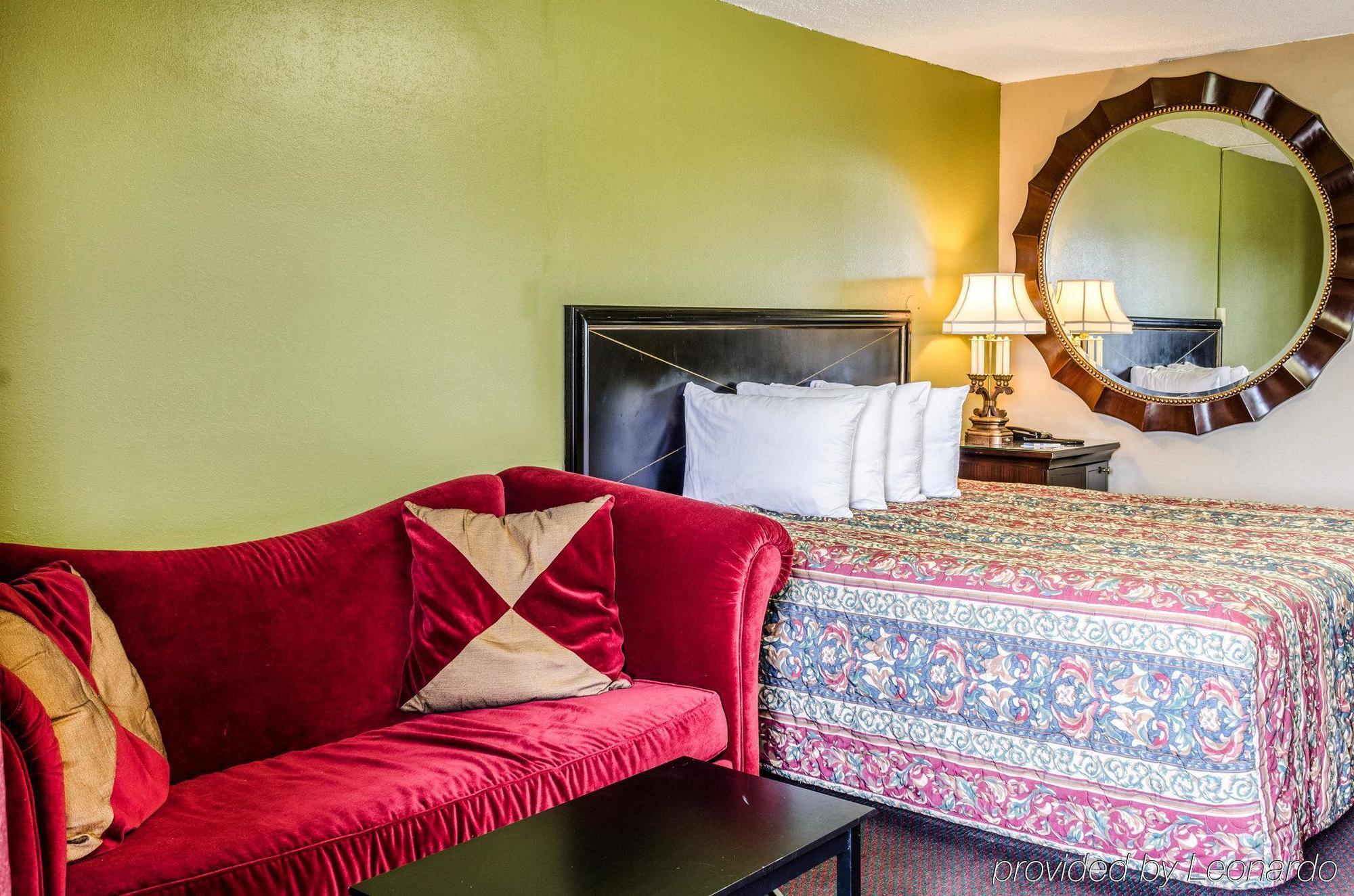 Rodeway Inn Indianola ภายนอก รูปภาพ