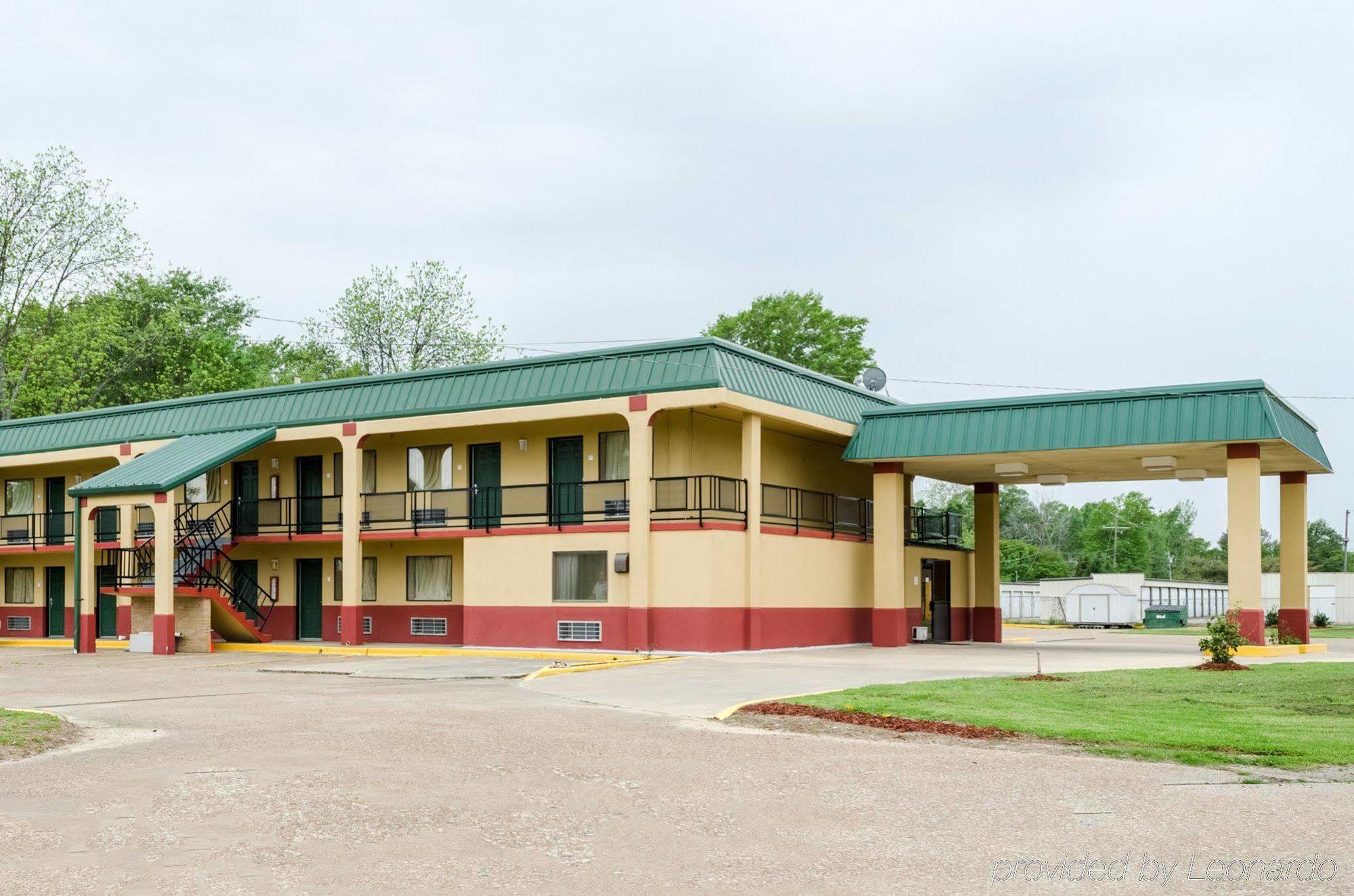 Rodeway Inn Indianola ภายนอก รูปภาพ